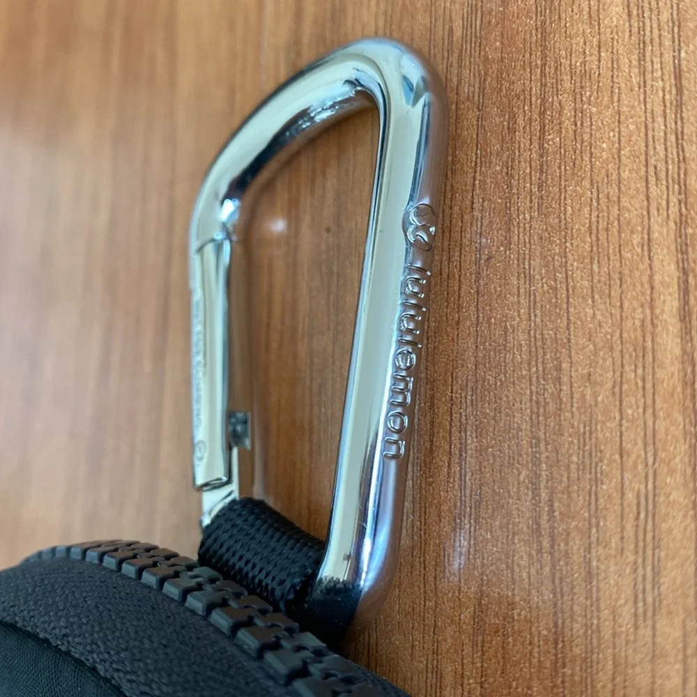 ❤️ Lululemon Nano Clip-on Backpack Black NWOT